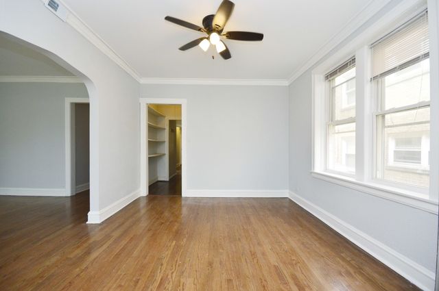 9110 Keating Avenue 2, Skokie, IL 60076