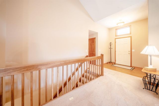 9418 Greyhawk Drive, Fort Wayne, IN 46835