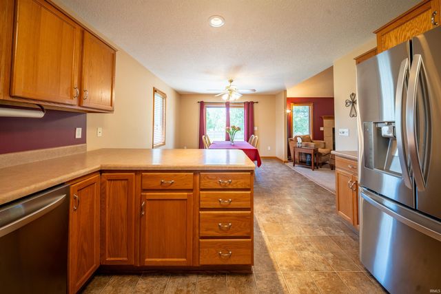 9418 Greyhawk Drive, Fort Wayne, IN 46835