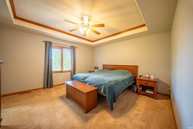 9418 Greyhawk Drive, Fort Wayne, IN 46835