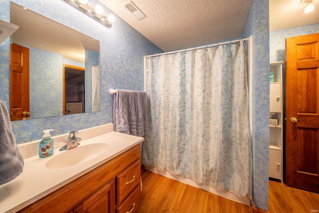9418 Greyhawk Drive, Fort Wayne, IN 46835