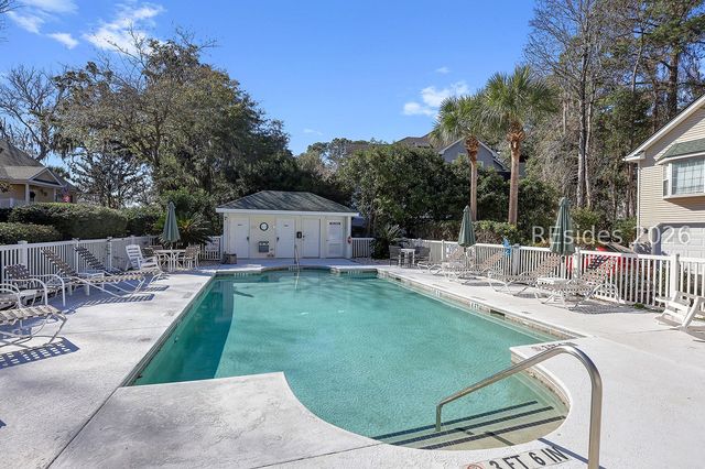 28 Brittany Place Drive 28, Hilton Head Island, SC 29928