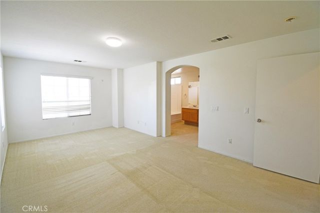 274 Settlers Rd, Upland, CA 91786