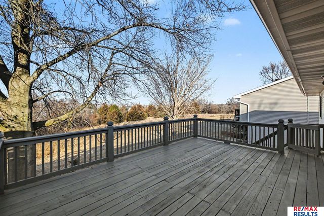 11564 Rambleridge Road, Omaha, NE 68164