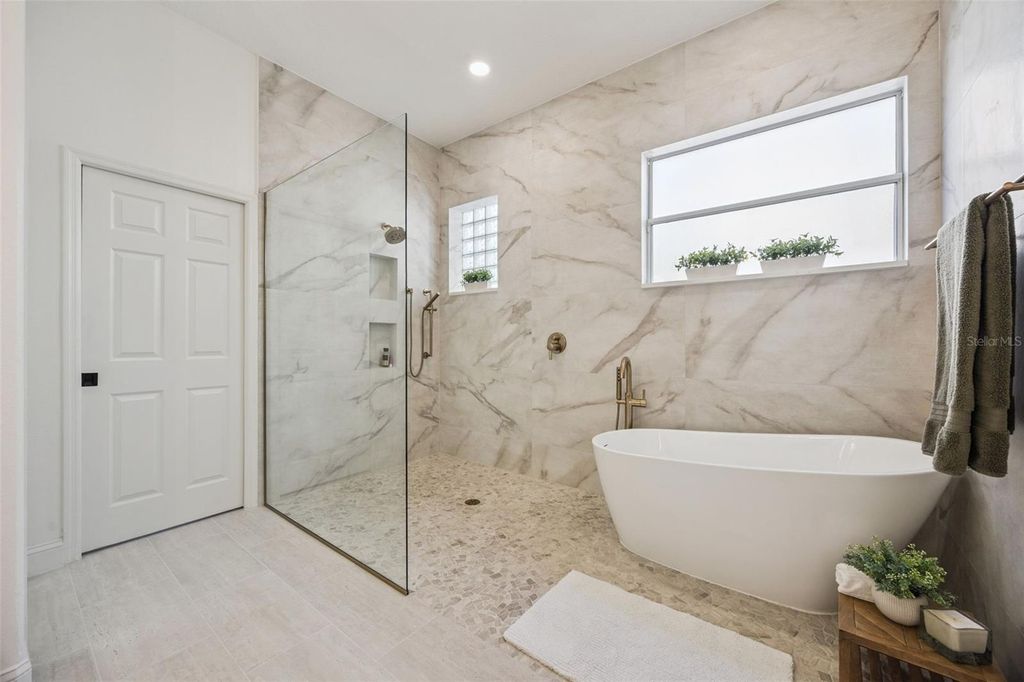 Image 27 of property listing at 2535 TETON STONE RUN, Orlando, FL 32828