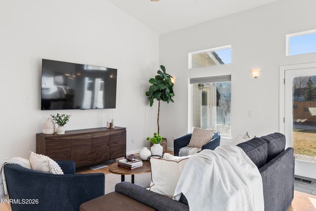 325 Old Washoe Circle, Washoe Valley, NV 89704