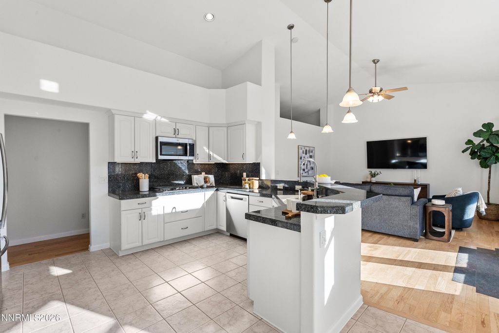 Image 16 of property listing at 325 Old Washoe Circle, Washoe Valley, NV 89704