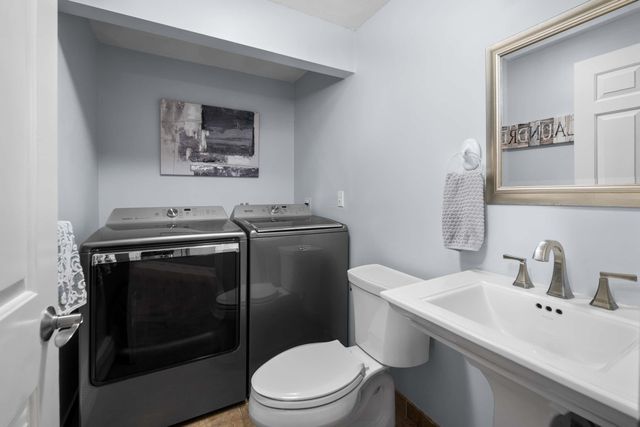 3 Meadowlark Drive, York, ME 03909
