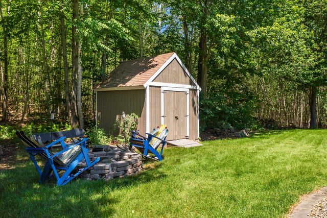 3 Meadowlark Drive, York, ME 03909