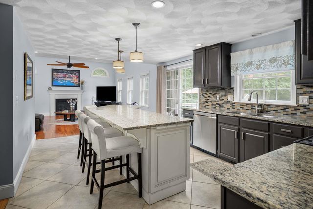 3 Meadowlark Drive, York, ME 03909