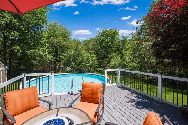 3 Meadowlark Drive, York, ME 03909