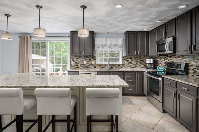 3 Meadowlark Drive, York, ME 03909
