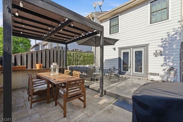 251 Mount Pleasant Ave, Newark City, NJ 07104