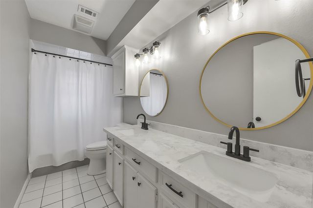 3405 Longherridge Drive, Pearland, TX 77581