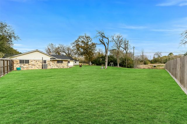 3405 Longherridge Drive, Pearland, TX 77581