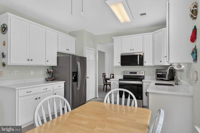 12521 ROYAL CROWN DR, Germantown, MD 20876