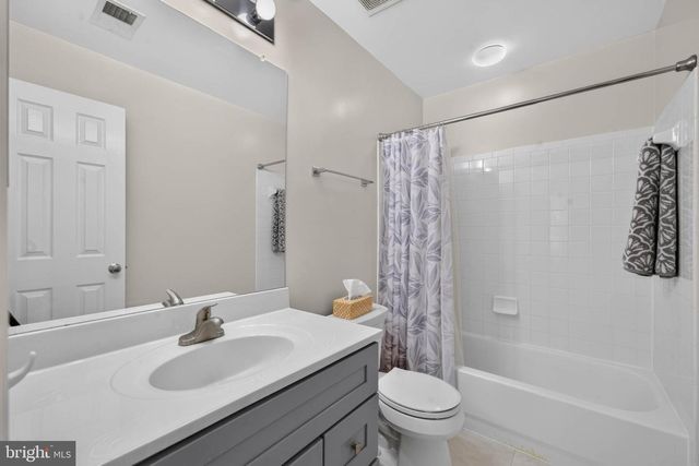 12521 ROYAL CROWN DR, Germantown, MD 20876