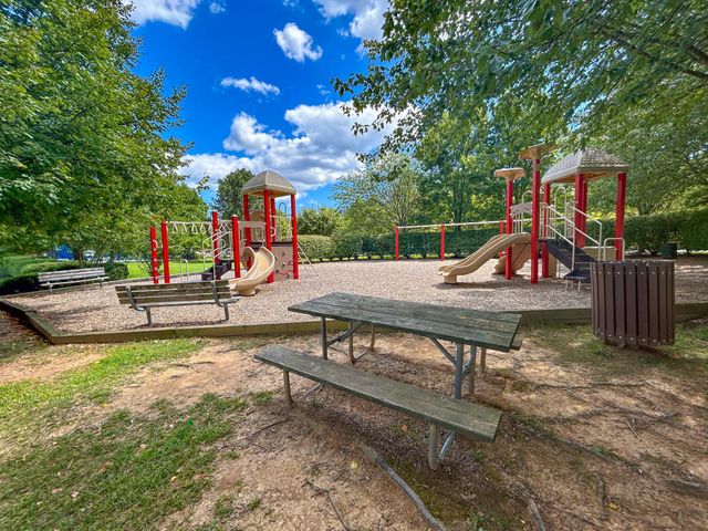 12521 ROYAL CROWN DR, Germantown, MD 20876