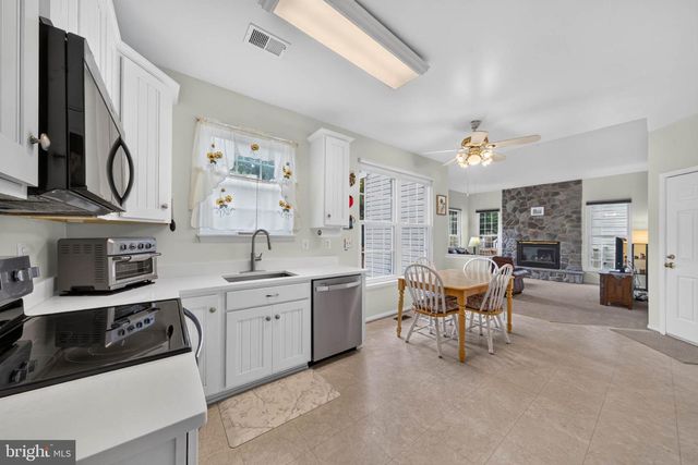 12521 ROYAL CROWN DR, Germantown, MD 20876