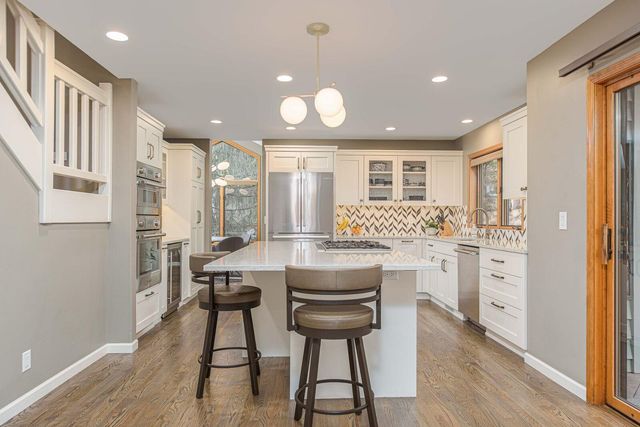 1648 NW Summit Drive, Bend, OR 97703