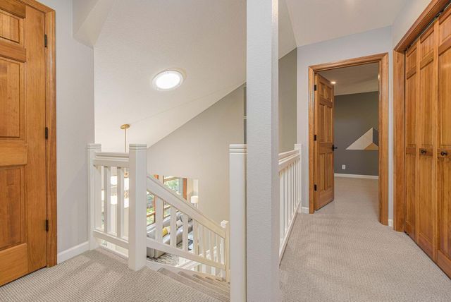 1648 NW Summit Drive, Bend, OR 97703