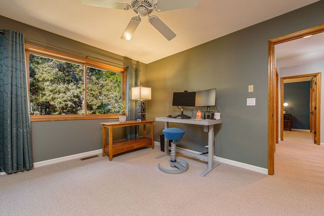 1648 NW Summit Drive, Bend, OR 97703