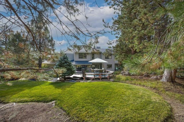 1648 NW Summit Drive, Bend, OR 97703