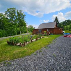 97 Crosier Lane, Lyndon, VT 05851