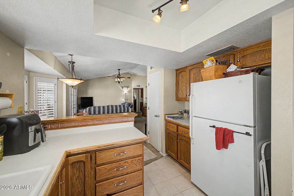 Image 4 of property listing at 3310 E CLARK Road, Phoenix, AZ 85050