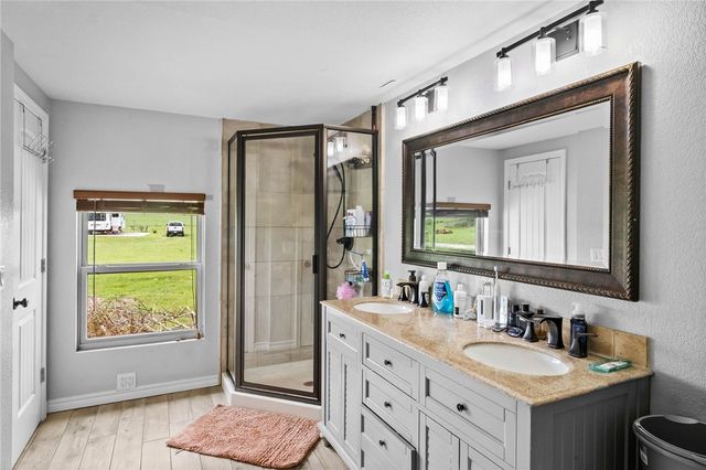 1113 NW Peterson Road, Bentonville, AR 72713