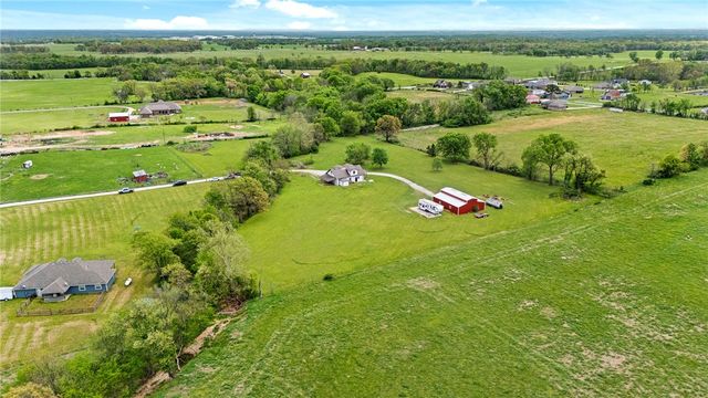 1113 NW Peterson Road, Bentonville, AR 72713