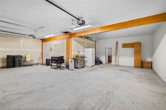 1113 NW Peterson Road, Bentonville, AR 72713