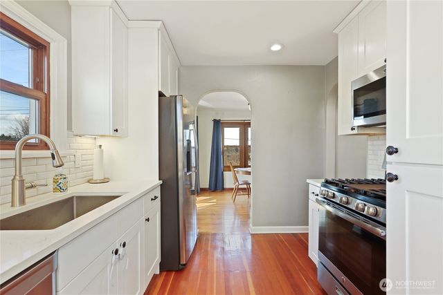 1121 Chester Avenue, Bremerton, WA 98337