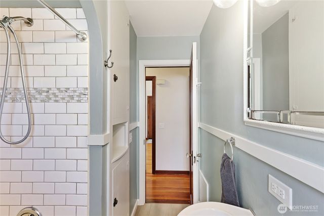 1121 Chester Avenue, Bremerton, WA 98337