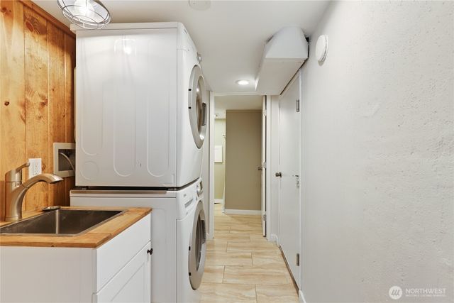 1121 Chester Avenue, Bremerton, WA 98337