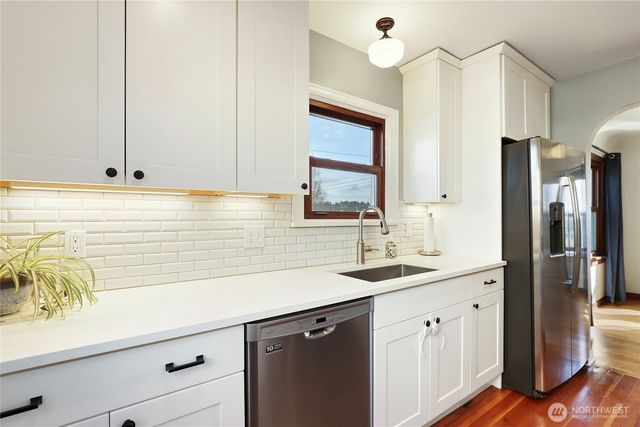 1121 Chester Avenue, Bremerton, WA 98337