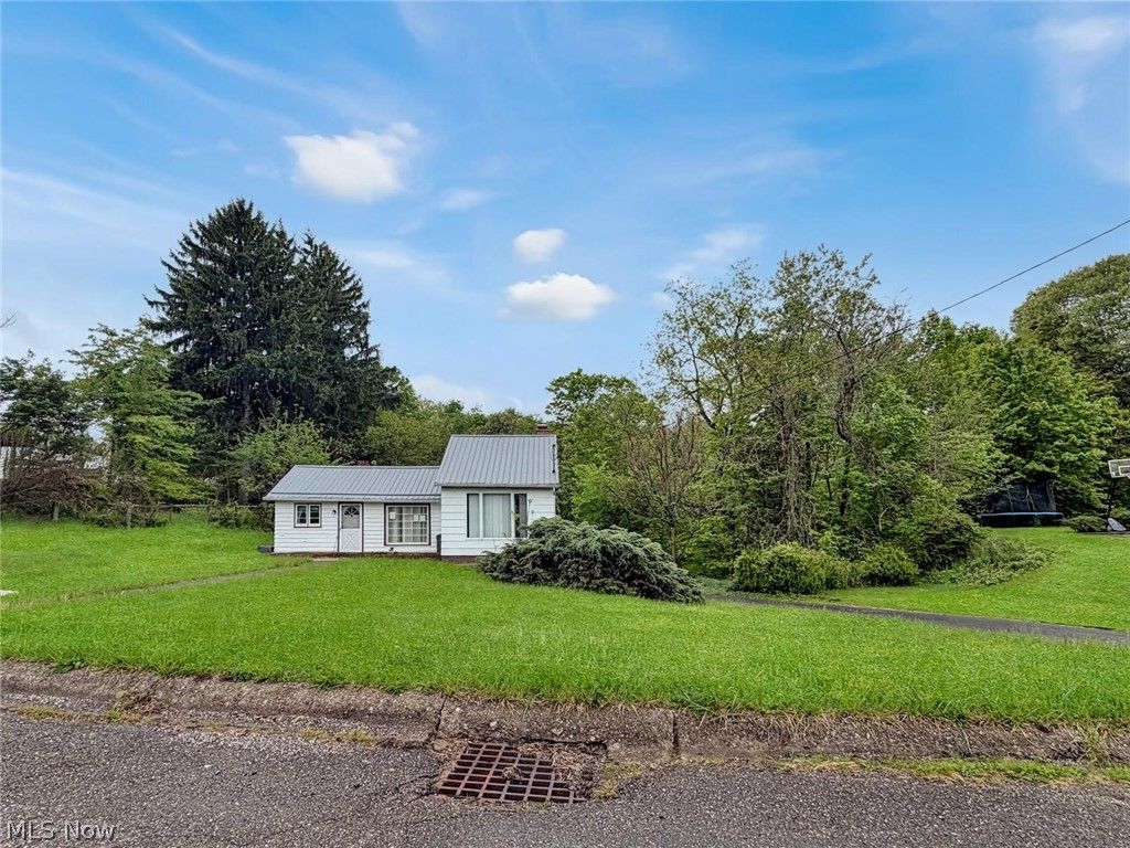103 Smith Street, Weirton, WV 26062