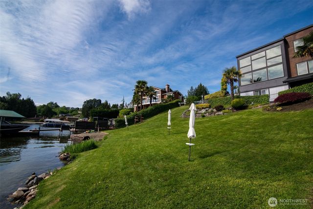 9407 15th Street NE, Lake Stevens, WA 98258