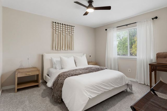 2604 Fallcreek Drive, Carrollton, TX 75006