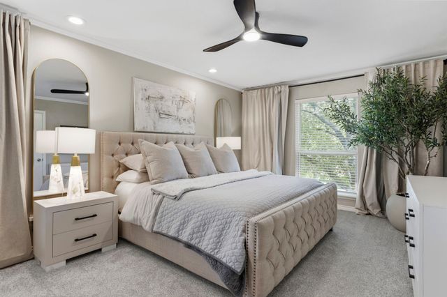 2604 Fallcreek Drive, Carrollton, TX 75006