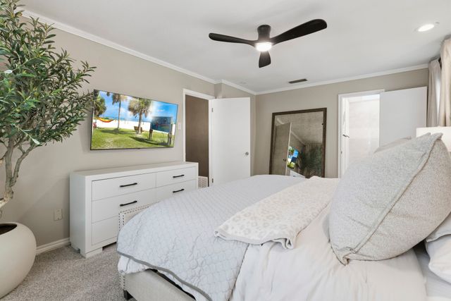 2604 Fallcreek Drive, Carrollton, TX 75006