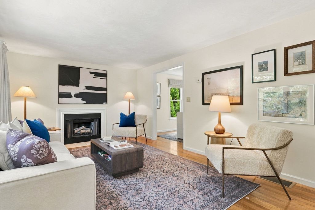 159 Brattle Street, Arlington, MA 02474