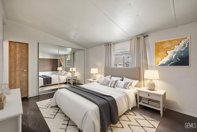 1301 Taft Highway 91, Bakersfield, CA 93307