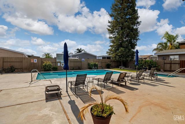 1301 Taft Highway 91, Bakersfield, CA 93307