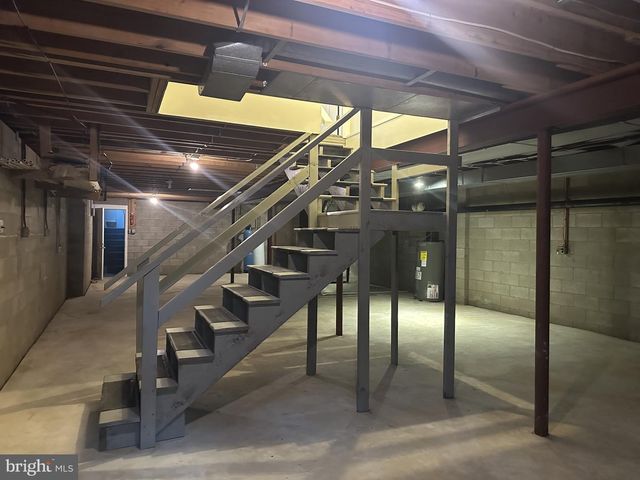 11 YORKRIDGE TRL, Hockessin, DE 19707