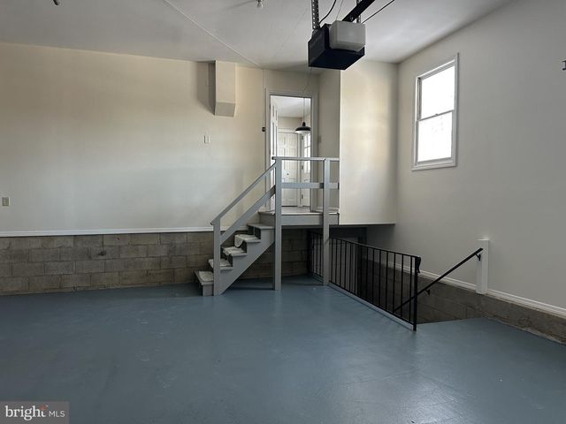 11 YORKRIDGE TRL, Hockessin, DE 19707