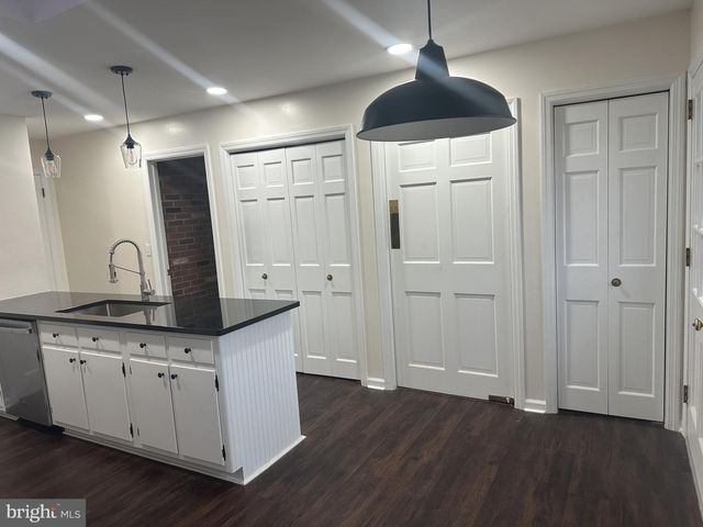 11 YORKRIDGE TRL, Hockessin, DE 19707