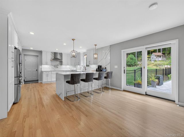 62 Salierno Road, Tuxedo Park, NY 10987