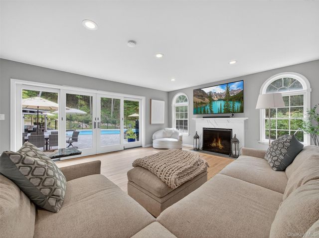 62 Salierno Road, Tuxedo Park, NY 10987