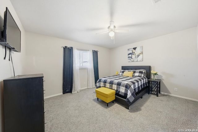 374 Vine Rd, San Antonio, TX 78264